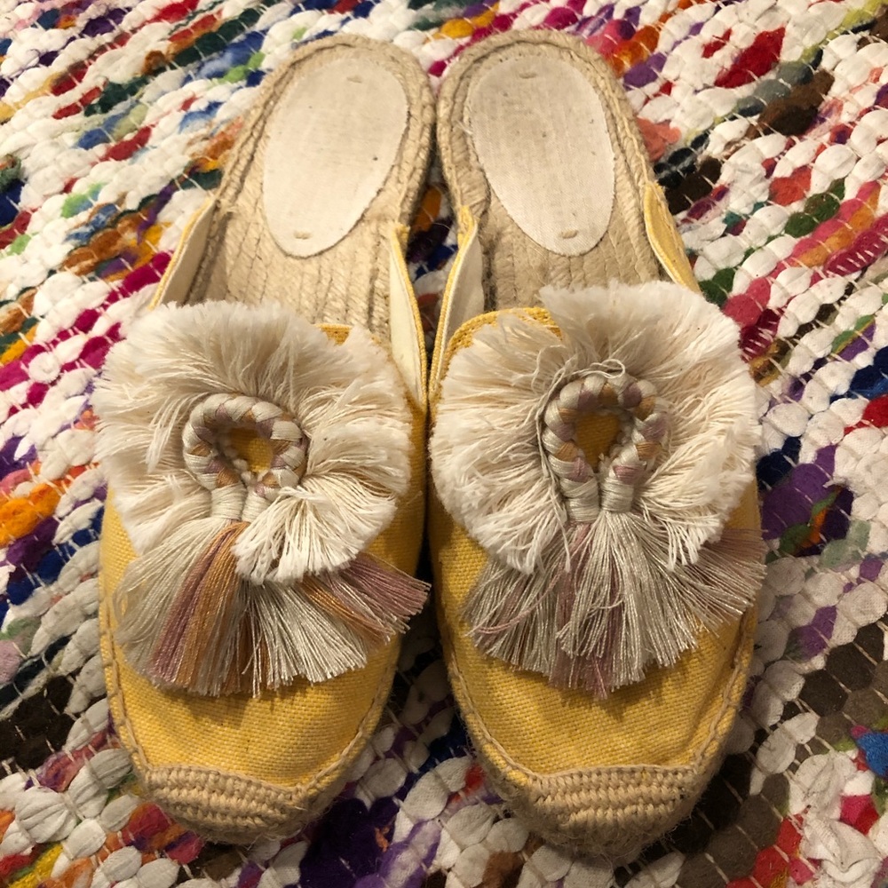 Tassel Slip-on Mules